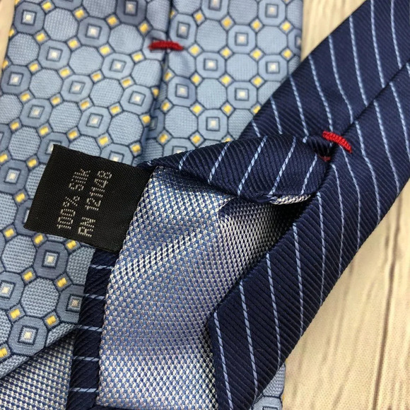 Tommy Hilfiger silk Tie preppy business office attire - Picture 5 of 6
